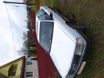 Audi 100