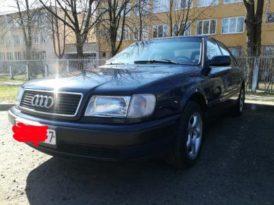 Audi 100 C4