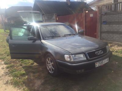 Audi 100 C4