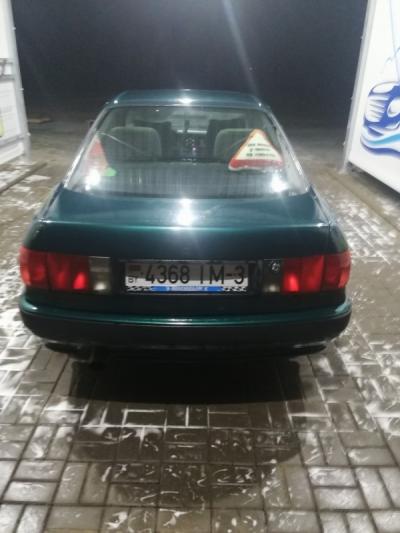 Audi 80