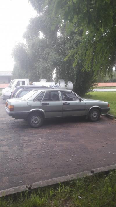 Audi 80