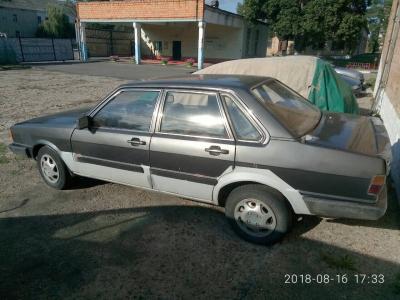 Audi 80