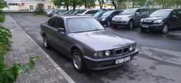 ������������� BMW 5 Series (E34)