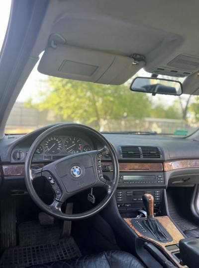 Седан 4-дверн BMW 5 Series (E39) (1996)