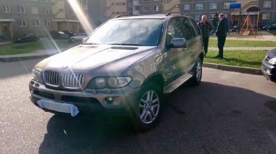 BMW X5 (E53)