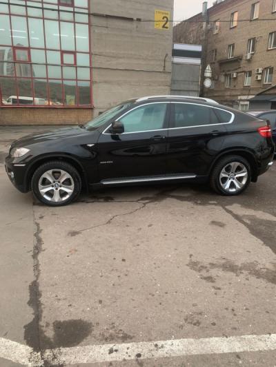  X6 (E71)