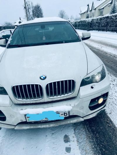  X6 (E71)