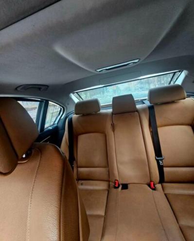 7 Series (F01)