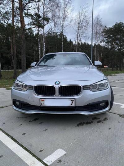 Седан 4-дверн BMW 3 Series (F30) (2017)