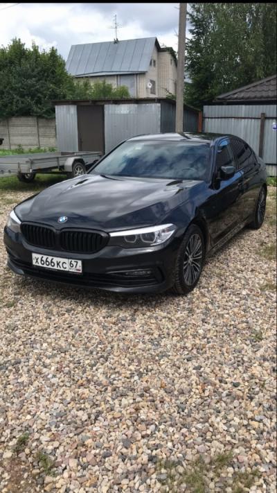 BMW 5 Series (G30)