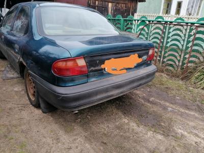Ford Mondeo I