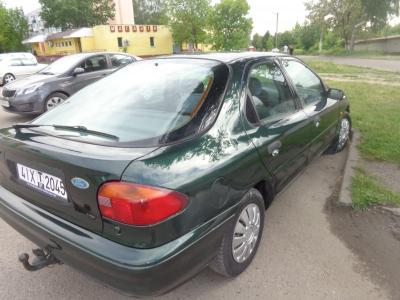 Ford Mondeo I