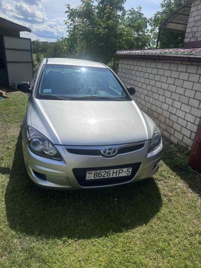 i30