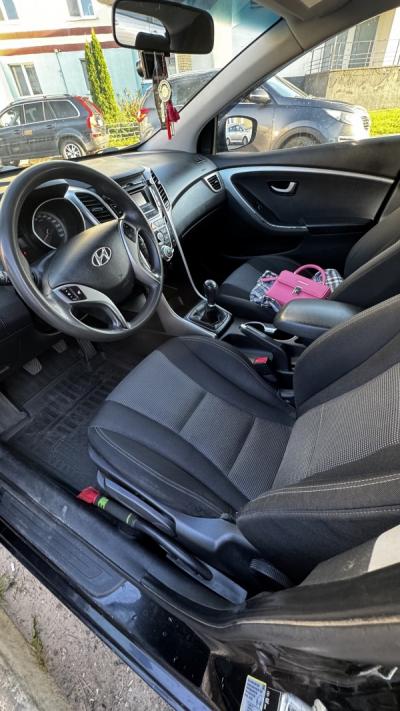 i30