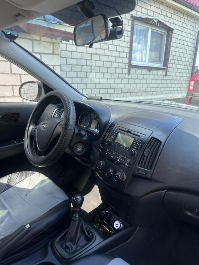  i30