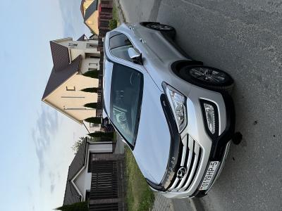 Hyundai Santa Fe III