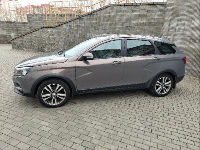 Lada Vesta SW Cross