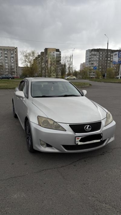  IS