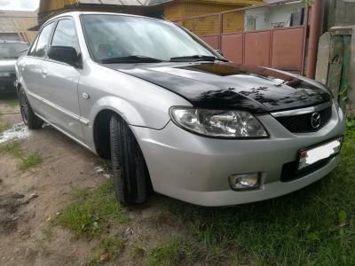 Mazda 323