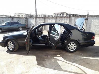 Mercedes S Class (W140)
