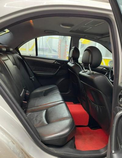  C Class (W203)