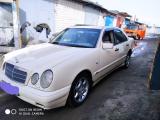 ������������� Mercedes E Class (W210)
