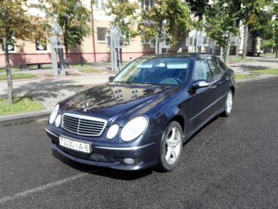 Mercedes E Class (W211)