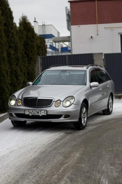  E Class (W211)