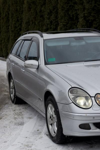  E Class (W211)