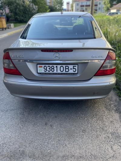  E Class (W211)