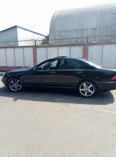 Mercedes S Class (W220)