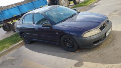 Mitsubishi Carisma