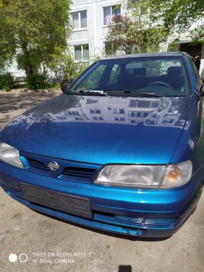 Nissan Almera