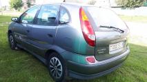 ������������� Nissan Almera Tino