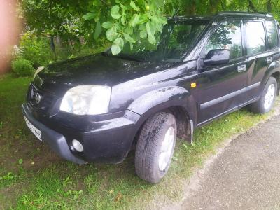 Nissan X-Trail 1