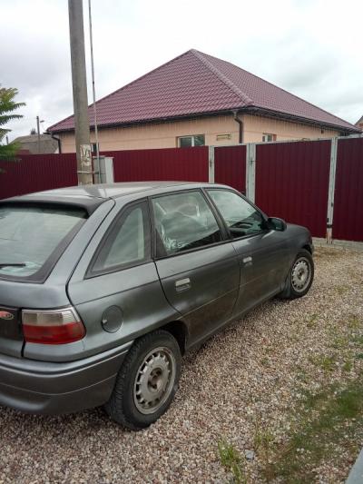 Opel Astra F