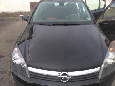 Opel Astra H