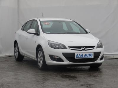 Opel Astra J