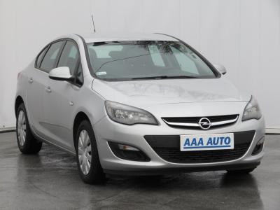 Opel Astra J