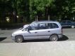 ������������� Opel Zafira