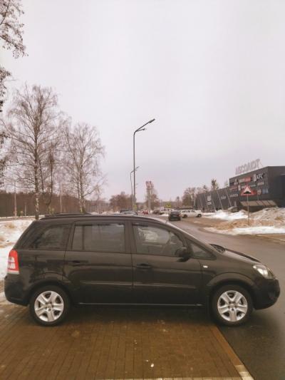  Zafira B
