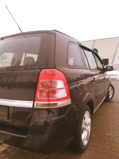  Zafira B