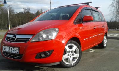 Opel Zafira Family