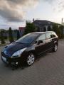 ������������� Peugeot 5008