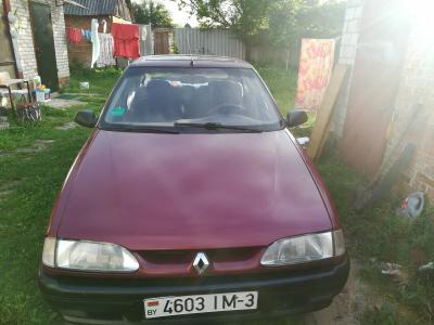 Renault 19