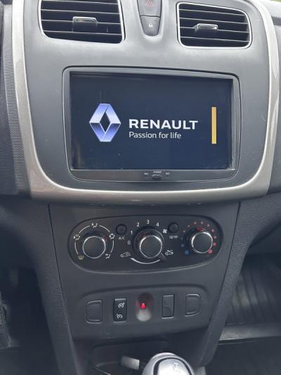  Sandero Stepway 2