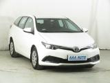 ������������� Toyota Auris