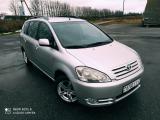 ������������� Toyota Avensis Verso