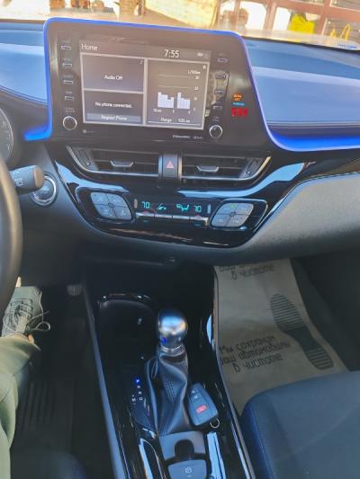  C-HR