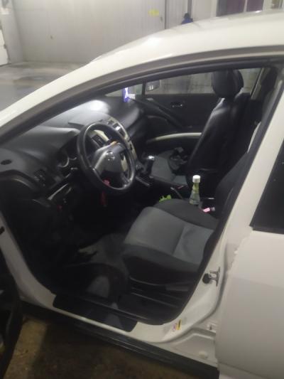  Corolla Verso